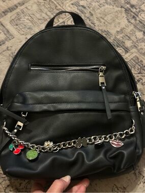 Black Faux Leather Women’s Backpack with Silver Charm Chain